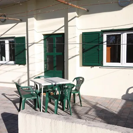 Marija 2 Omiš